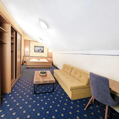 Hotel Laerchenhof 4*