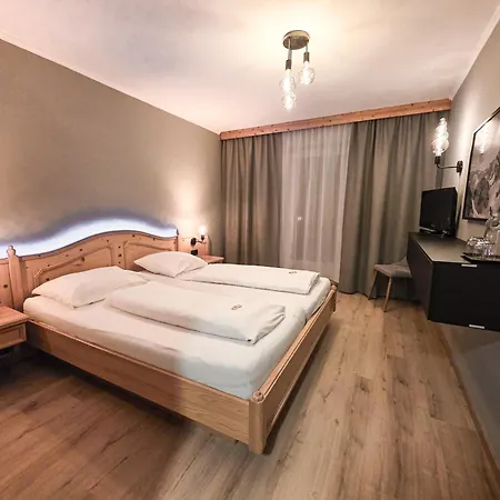 Laerchenhof فندق 4*